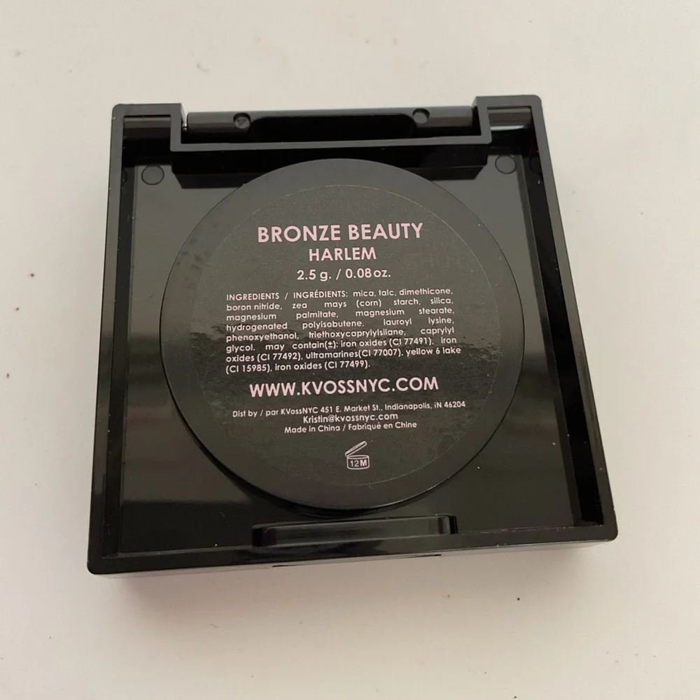 K Voss Bronze Beauty Powder Bronzer in Harlem. NWT